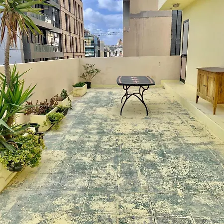 Paceville * San Ġiljan