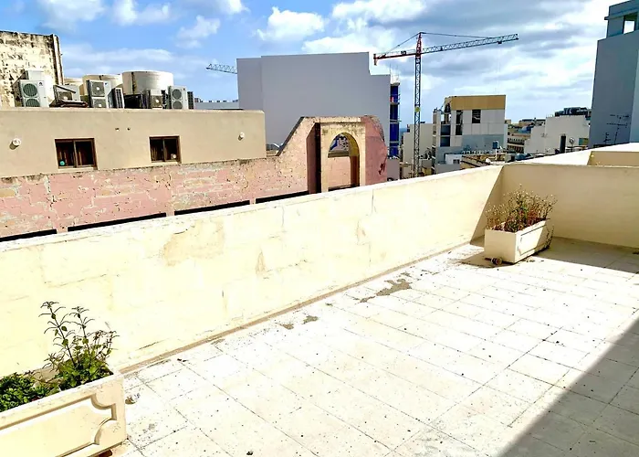 아파트 Paceville *